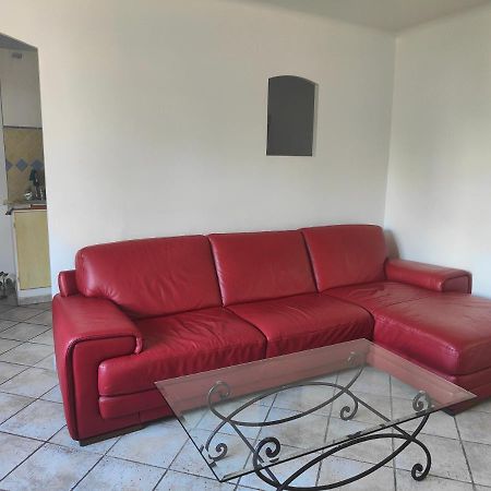 מרסיי Bel Appartement Dans Le Quartier De Saint Barnabe מראה חיצוני תמונה